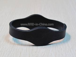 Waterproof Dual Frequency Wristbands-01